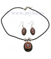 SET COLLAR Y PENDIENTES ÓVALO NEGRO