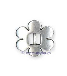 FLOR PASADOR ZAMAK 21x20 MM PASO 6 mm 2 UD