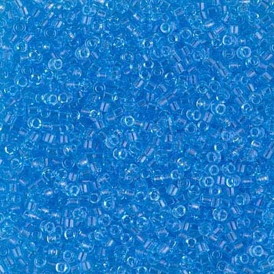 MIYUKI DELICA BEADS 11/0 TRANSPARENTES-1 6 GR APR : COLORES DELICA:706 TR LT BLUE