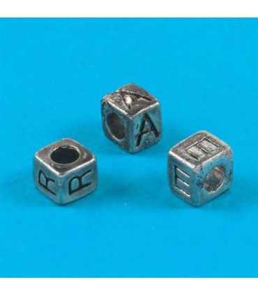 CUBOS METAL LETRAS AEIOU BCDFG 1 UD CADA 6x7 MM