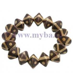 PLATILLO DE MADERA PINTADO. HILO 40 CM APROX.